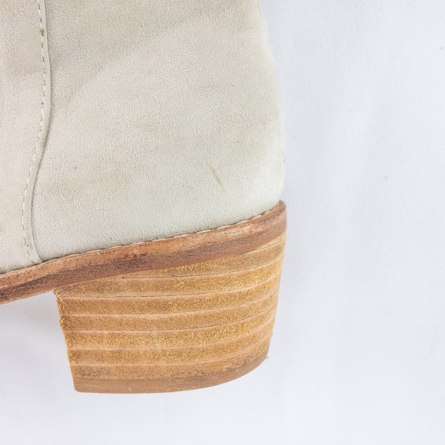 Anthropologie Matiko Mylvia Tan Suede Front Zip Ankle Boots Womens 6