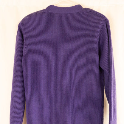 Vintage Yarnworks purple chunky knit cardigan with button front and two pockets hanging on hanger image 8