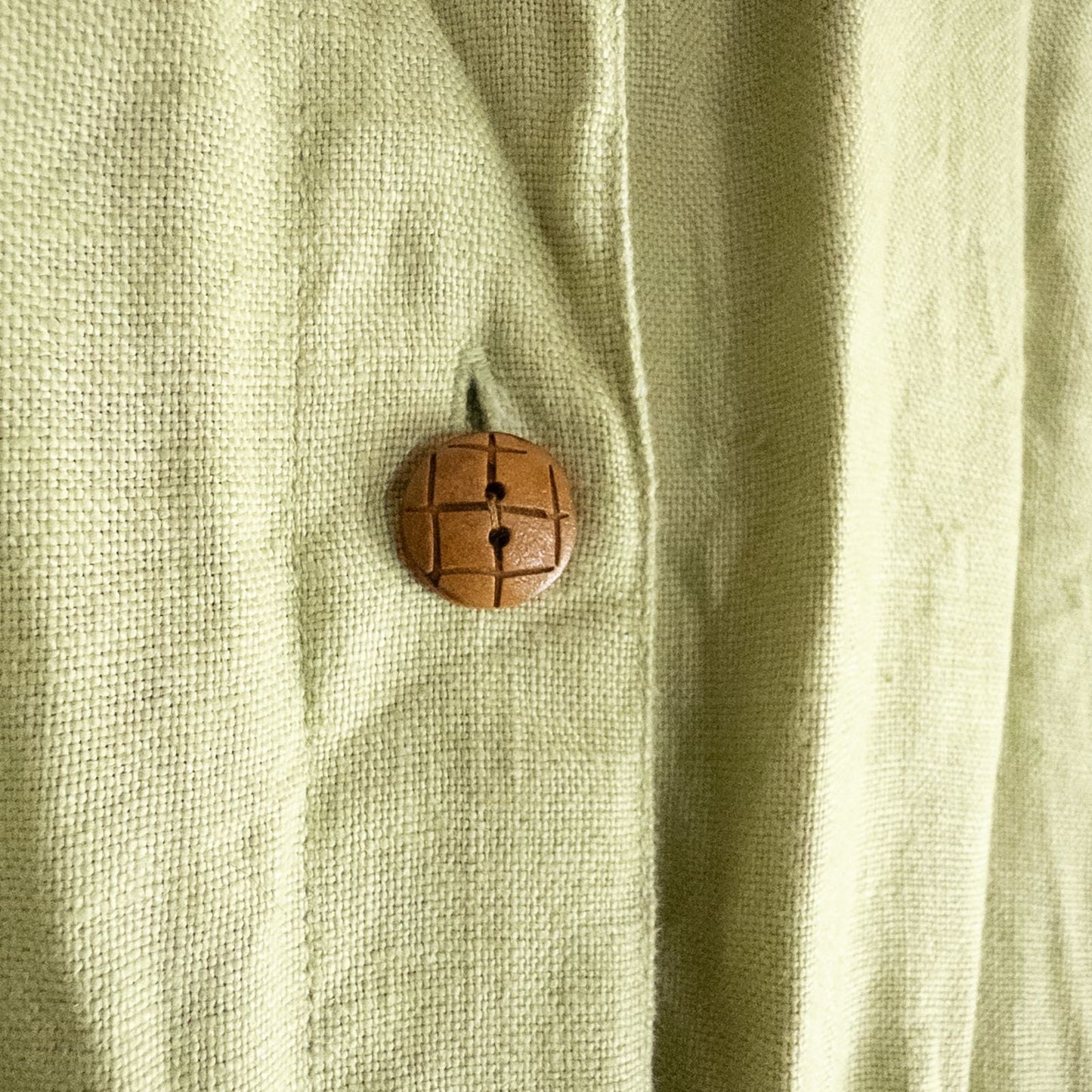Vintage beaded pineapple linen short sleeve shirt in muted green with wooden buttons and detailed beadwork on pineapples image 6