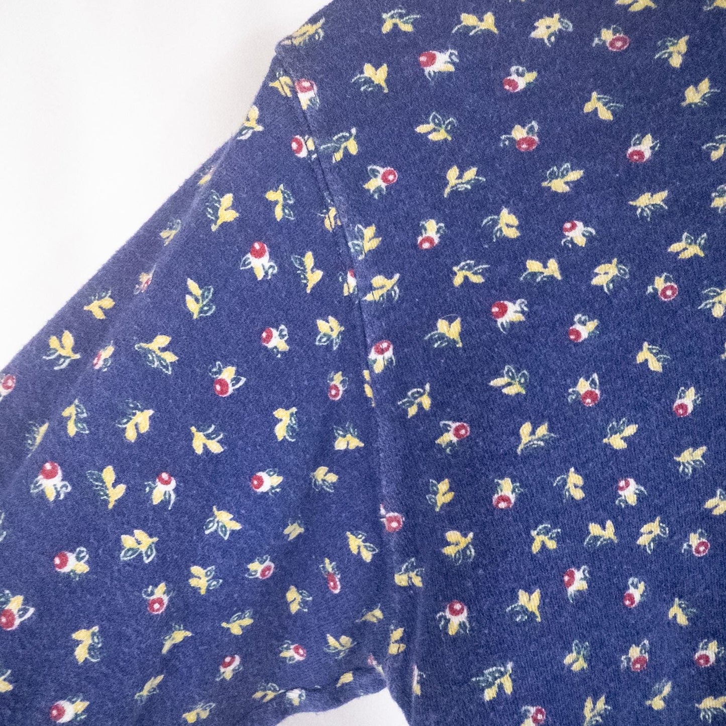 vintage GH Bass & Co blue floral cropped sweater with mock neck and long sleeves, women's xsmall size, good used condition image 5