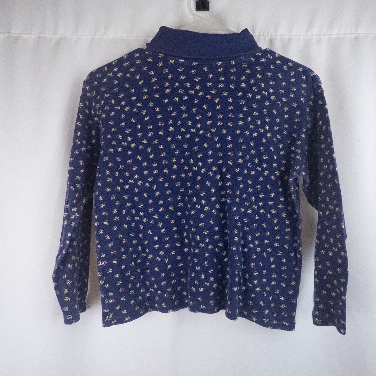 vintage GH Bass & Co blue floral cropped sweater with mock neck and long sleeves, women's xsmall size, good used condition