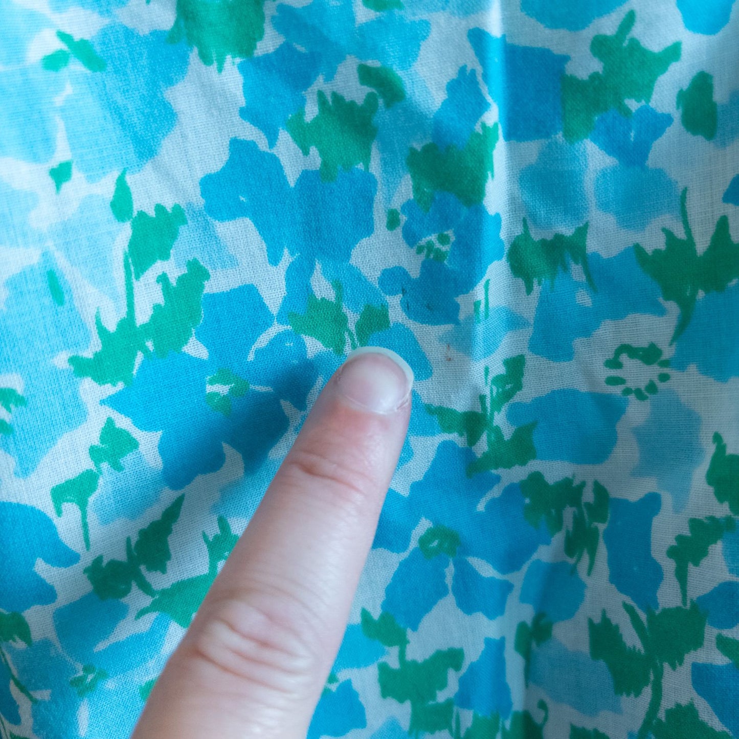Vintage 1950s Tanner blue green floral long sleeve shirt dress with button front and collared neckline image 11