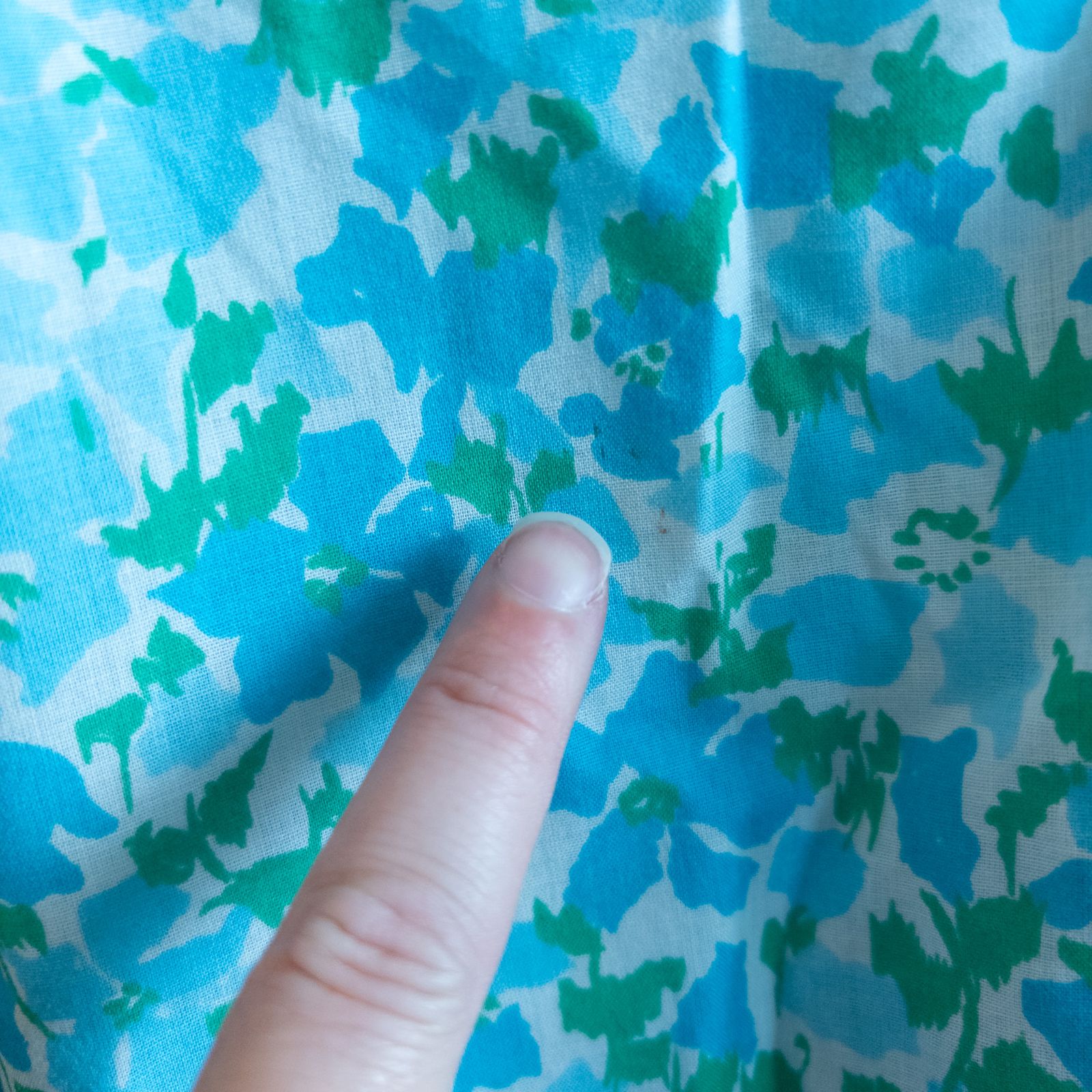 Vintage 1950s Tanner blue green floral long sleeve shirt dress with button front and collared neckline image 11