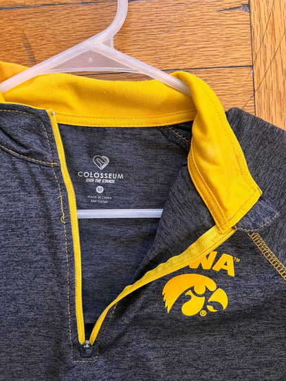 Colosseum Iowa Hawkeyes gray and gold quarter zip pullover with yellow collar and zipper detail image 3