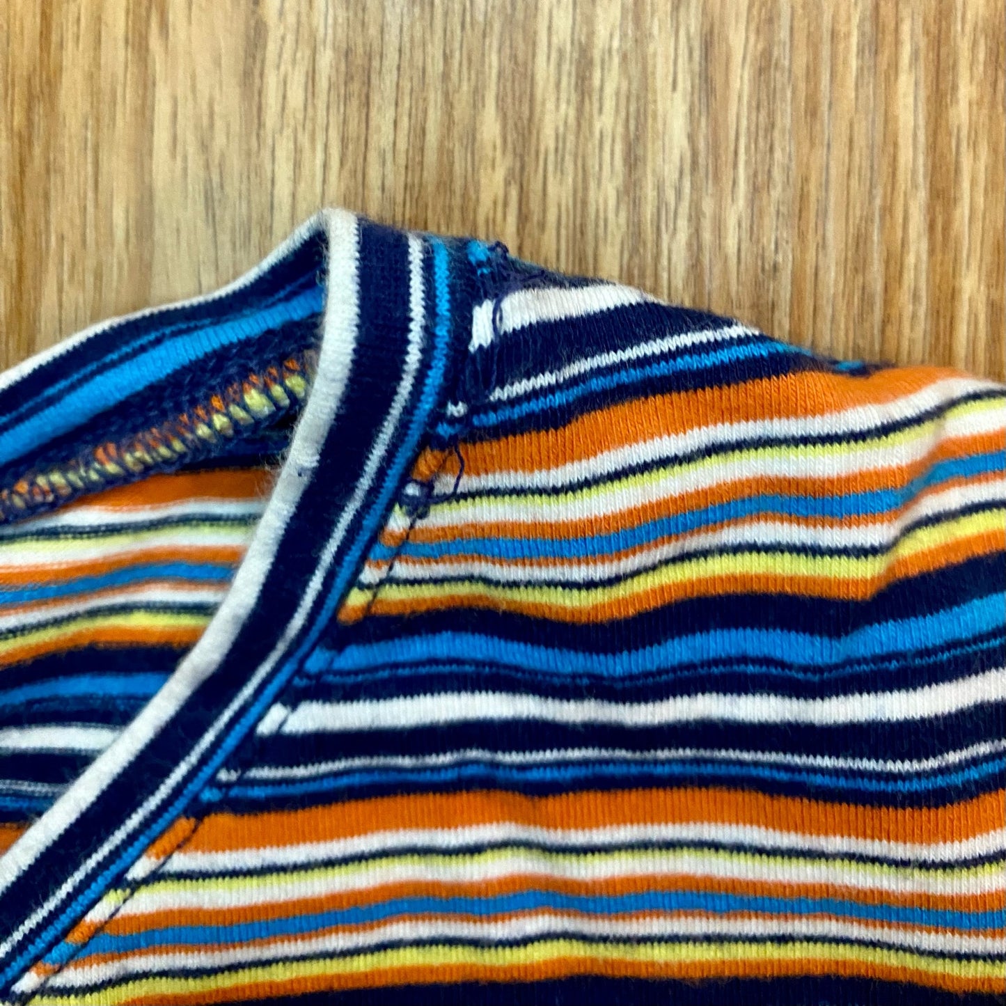 Guess Y2k Blue Orange Striped Cropped Tee Shirt Youth XLarge Womens Small/Medium