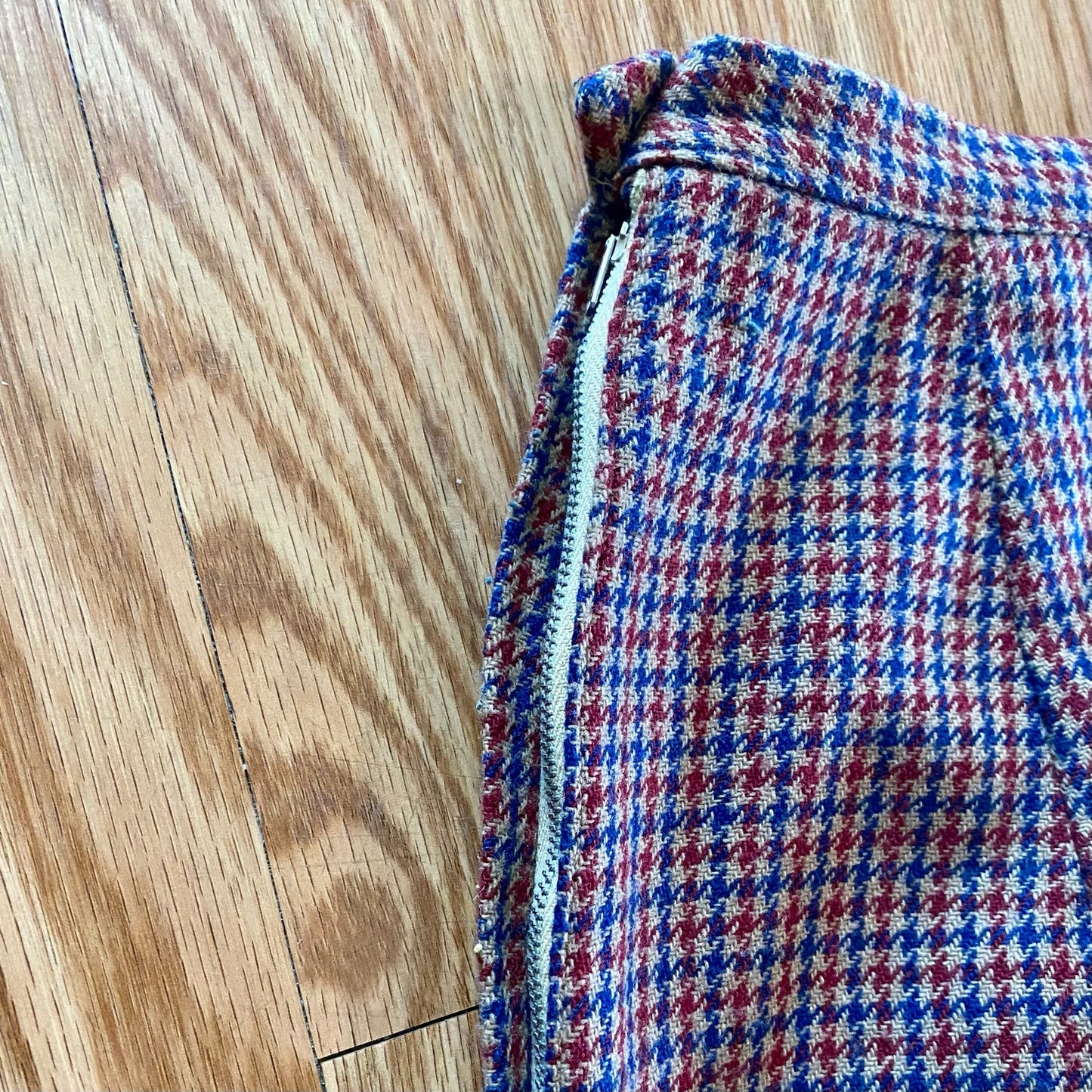 Vintage American Union Red Checked Slim Wool Pants Womens 2