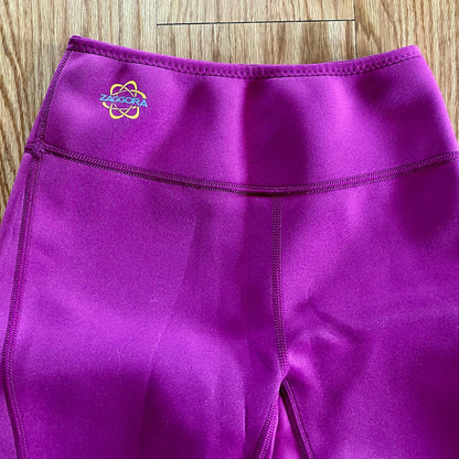 Zaggora HotPants Purple Cropped Outdoor Leggings Womens Medium