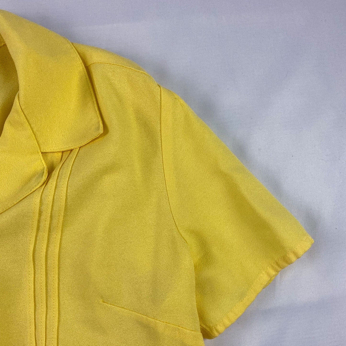 Sag Harbor Vintage Yellow Button Front Blouse Womens Small