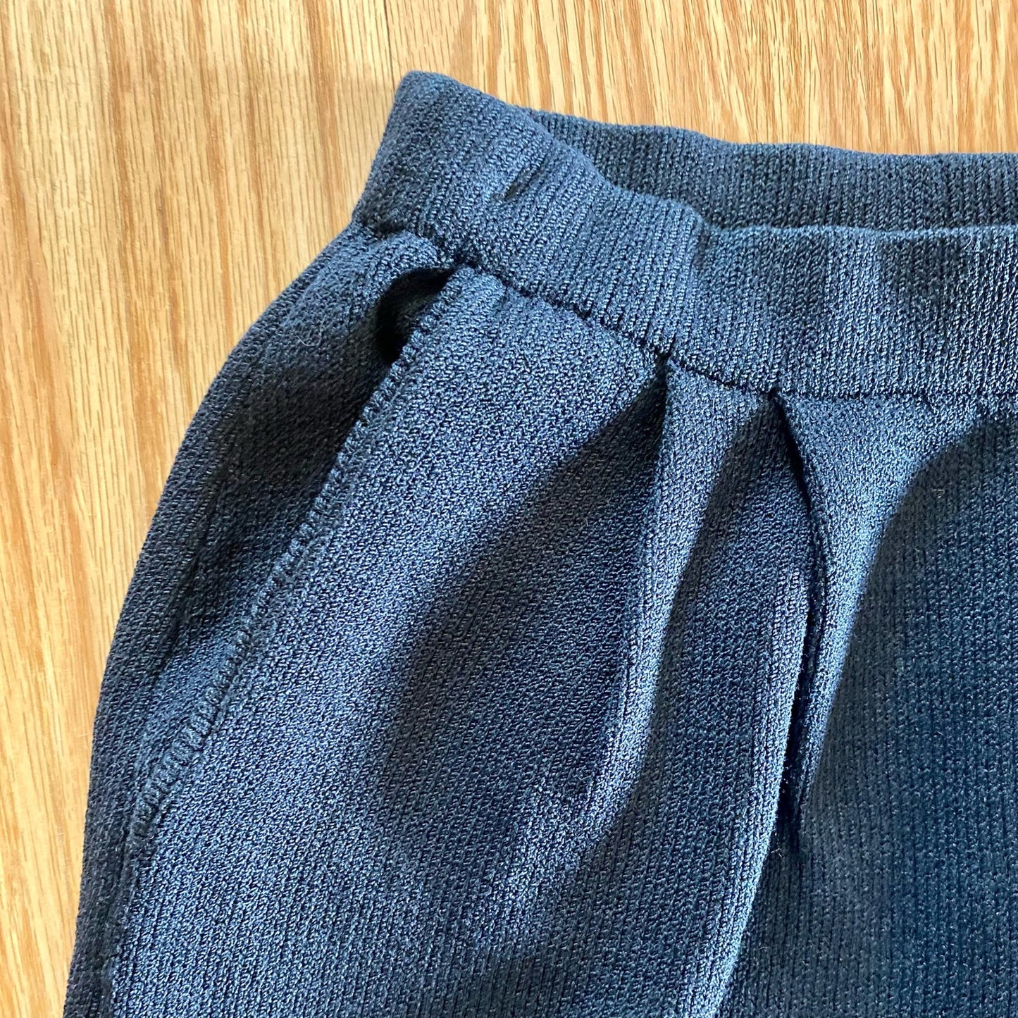 St. John Basics Santana Knit Black Straight Leg Dress Pants Womens 4 FLAW