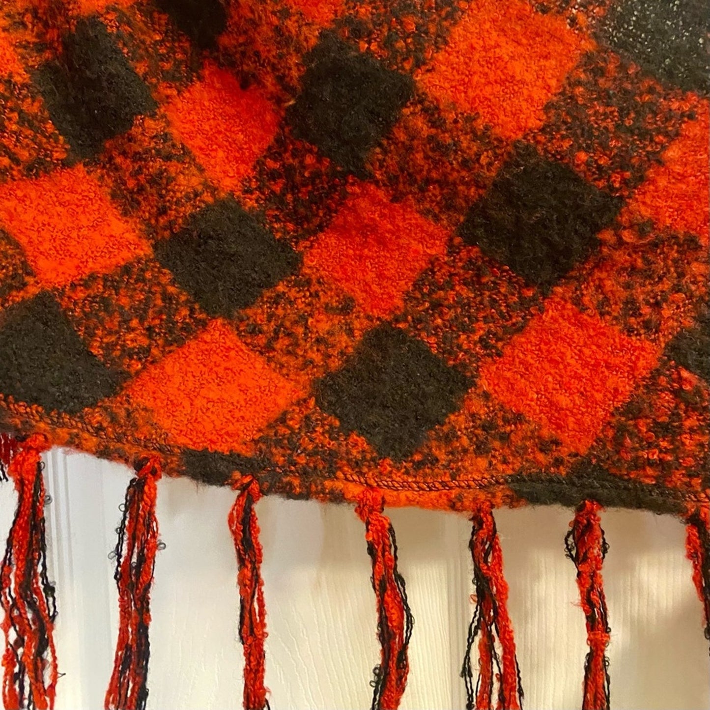 Classic Red & Black Buffalo Plaid Tassel Scarf Unisex Womens One Size