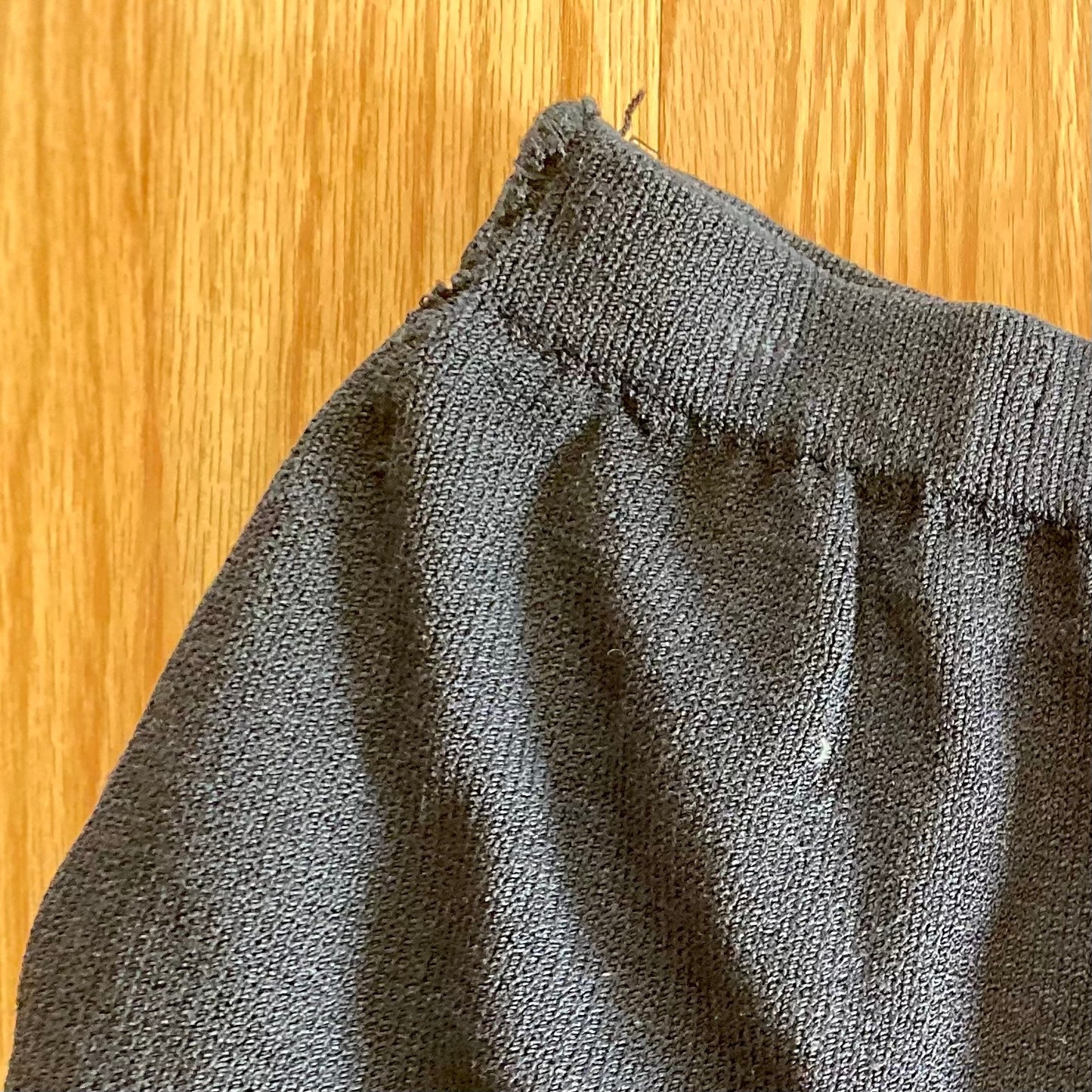 St. John Basics Santana Knit Black Straight Leg Dress Pants Womens 4 FLAW