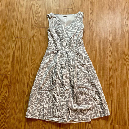 Isaac Mizrahi Target Gray Floral Pleated Midi Dress Womens 6 Small