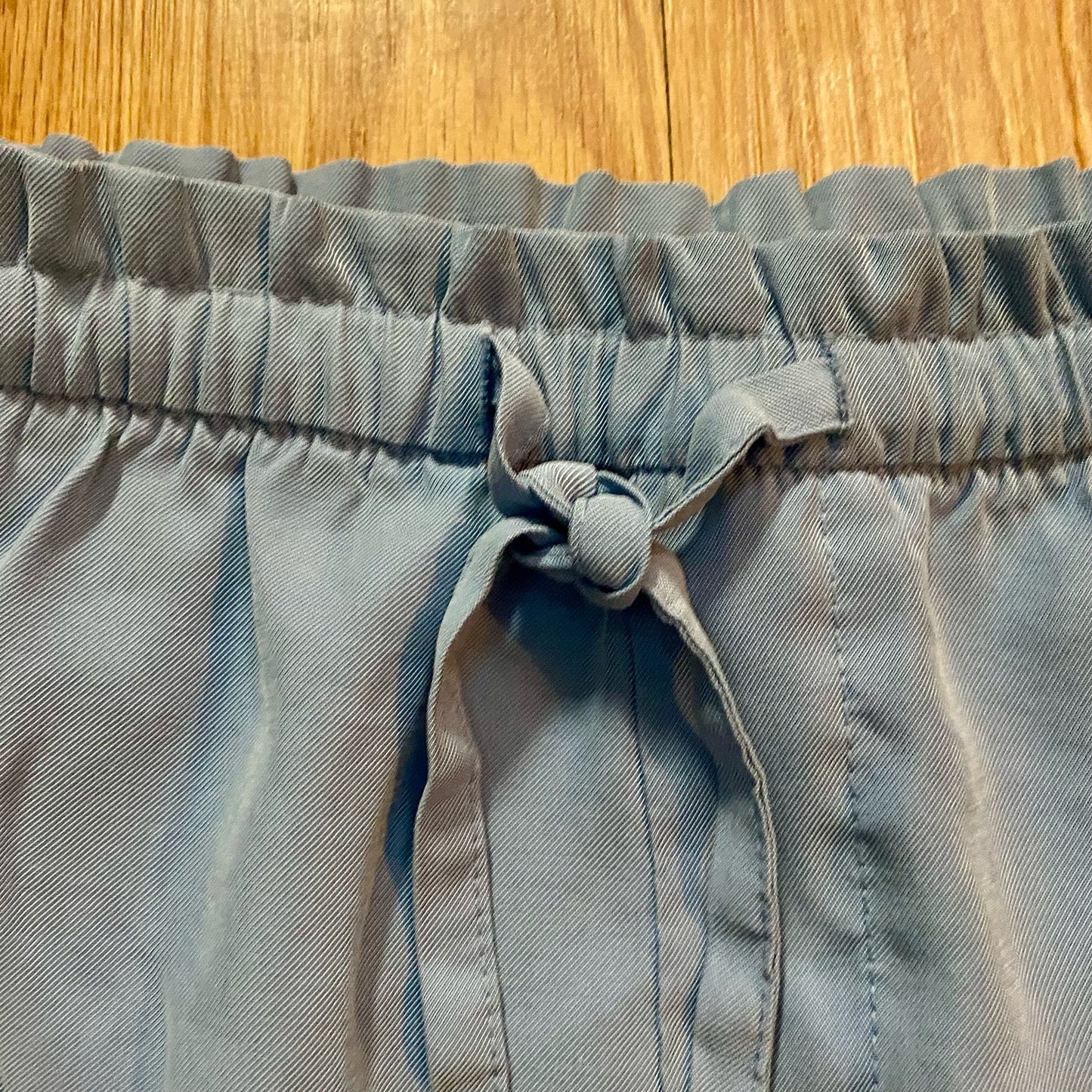 Old Navy Mount Shasta Soft Fashion Blue Comfy Shorts Womens Medium