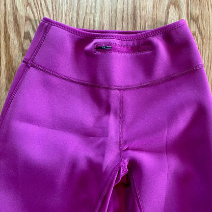 Zaggora HotPants Purple Cropped Outdoor Leggings Womens Medium