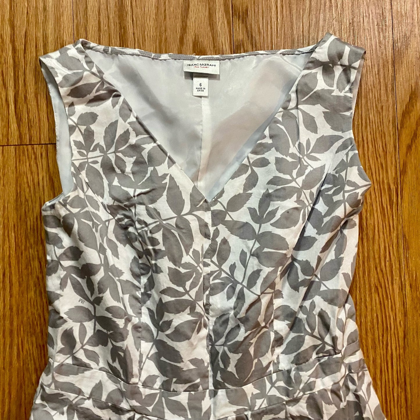 Isaac Mizrahi Target Gray Floral Pleated Midi Dress Womens 6 Small