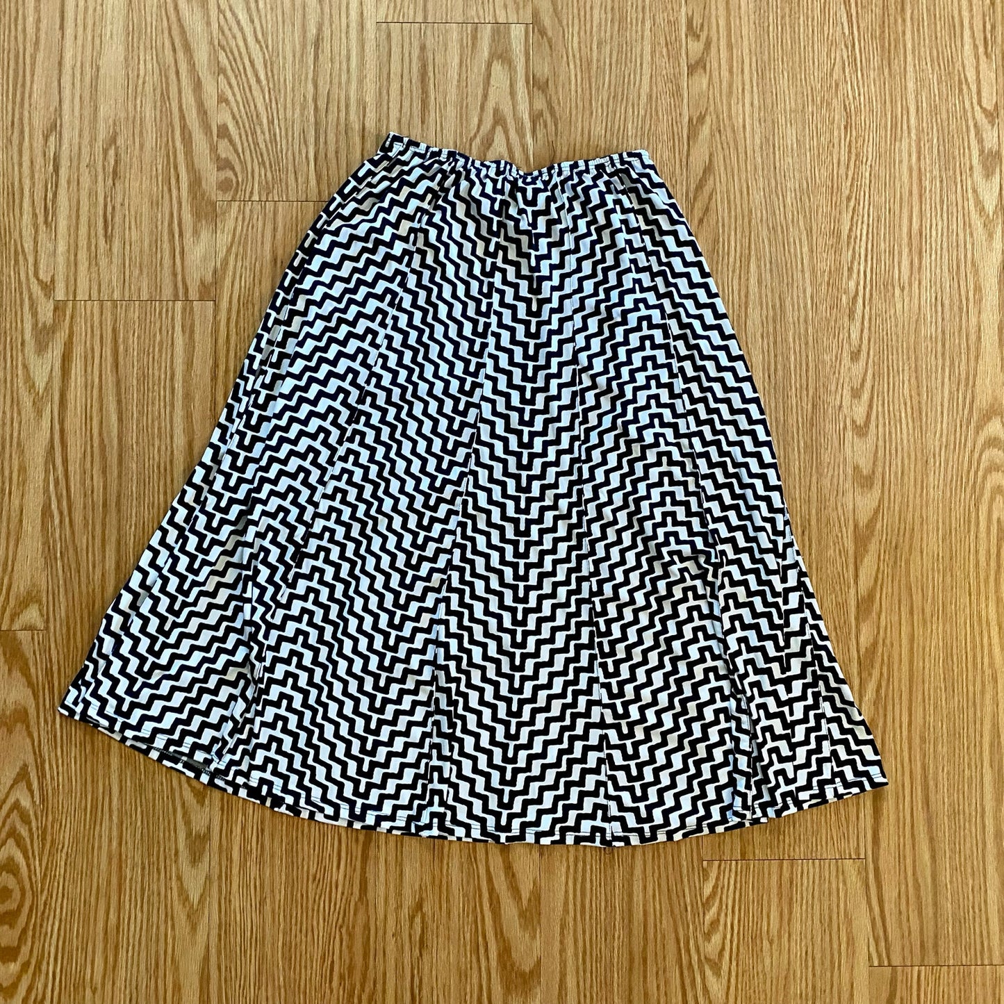 Coco Bianco Black White Chevron Pleated Midi Skirt Womens Small