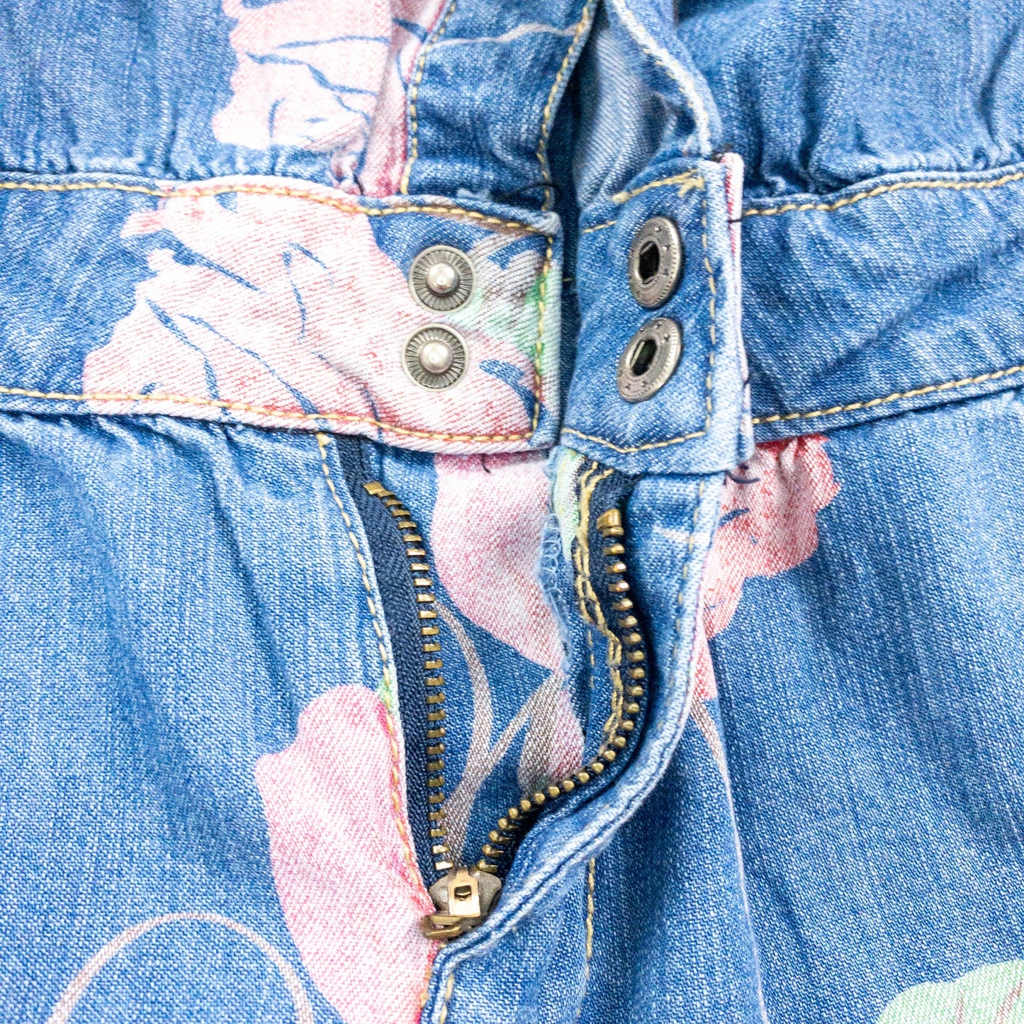 Anthropologie Pins and Needles Blue Jean Printed Floral Romper Womens Medium