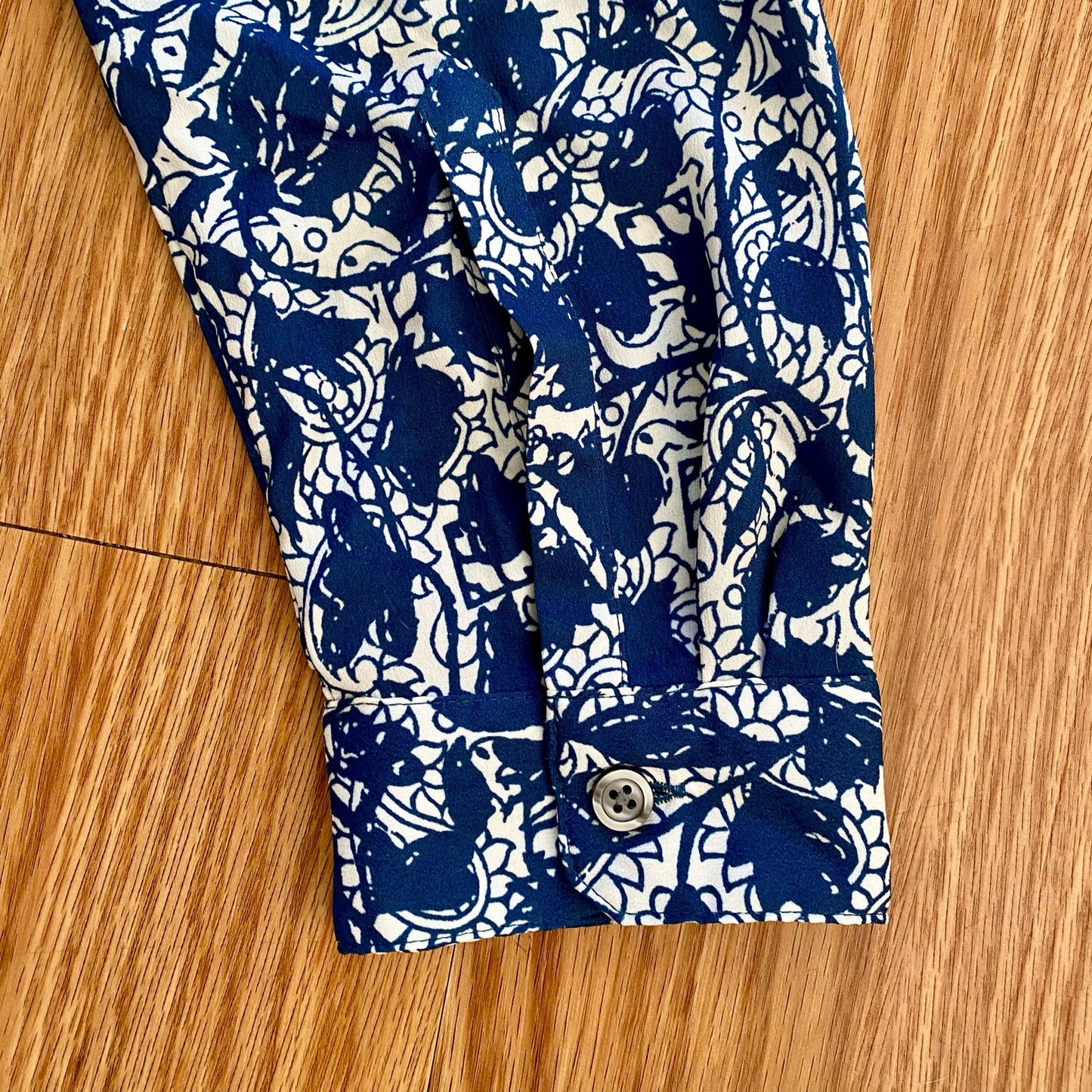 Ann Taylor Blue Teal Floral Button Shirt Womens Medium