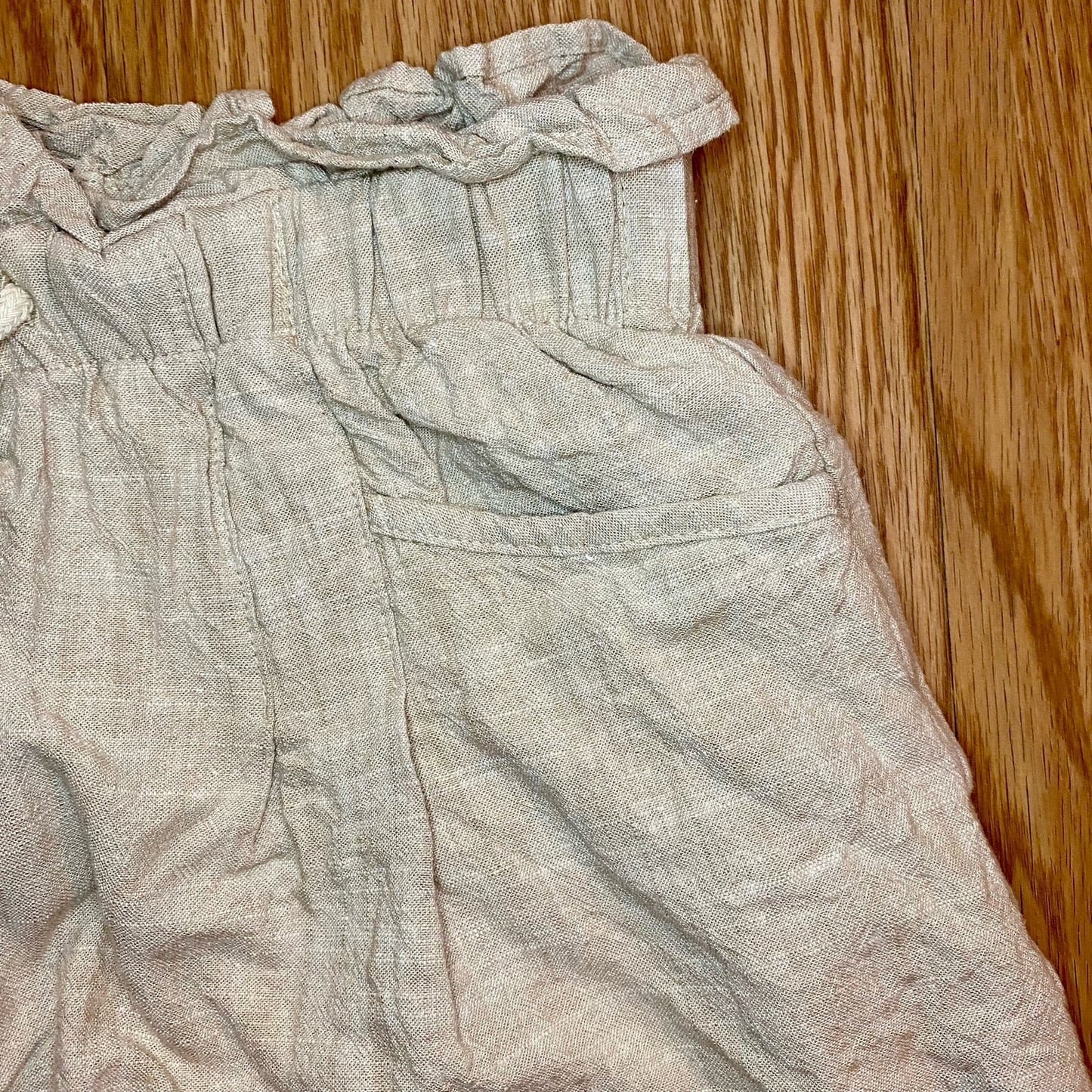Streetwear Society Beige Linen Paperbag Waist Shorts Womens Medium