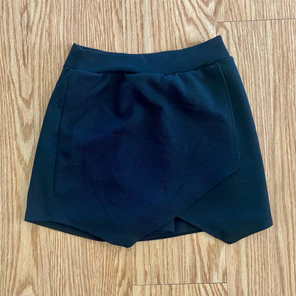 Potter’s Pot Black Faux Wrap Mini Skort Womens Small