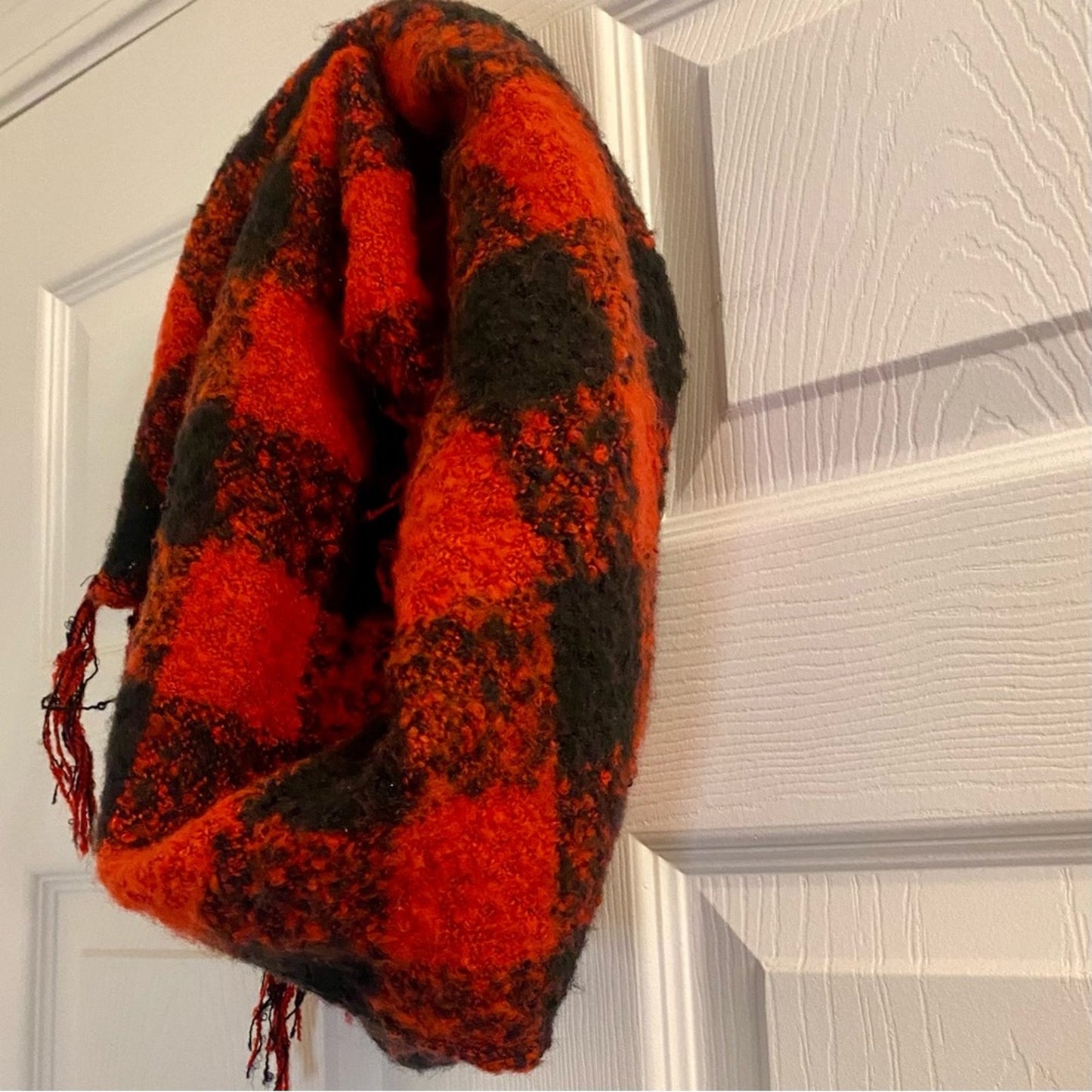 Classic Red & Black Buffalo Plaid Tassel Scarf Unisex Womens One Size