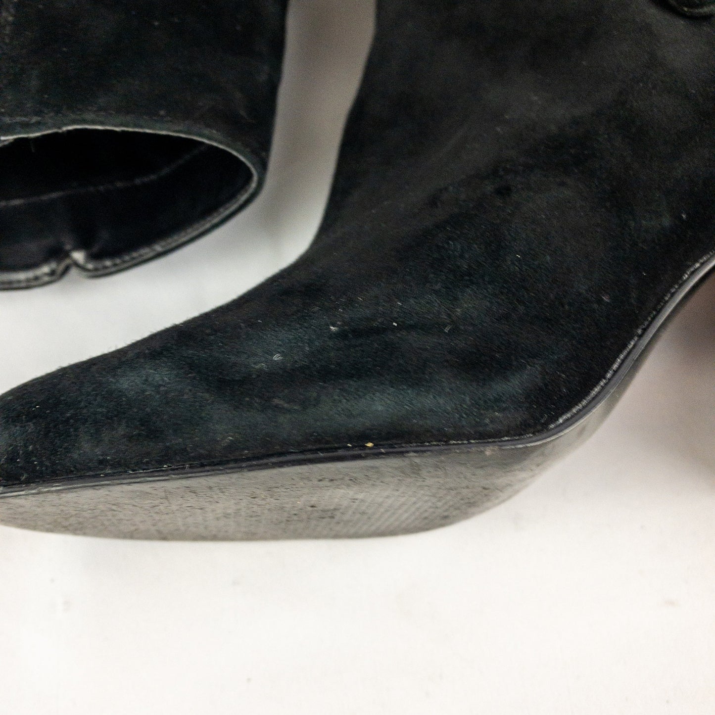 Nine West KerryLeeo Black Suede Button Ankle Booties Boots Womens 8.5