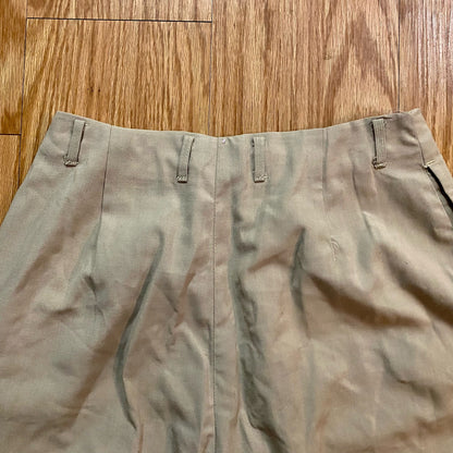 Hunter Vintage Tan Khaki High Rise Pleated Shorts Womens 6