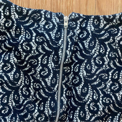 J Crew Black Peplum Lace Blouse Top Womens Medium